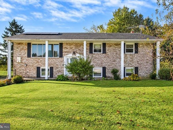 68 DITZLER AVENUE , BIGLERVILLE, PA 17307