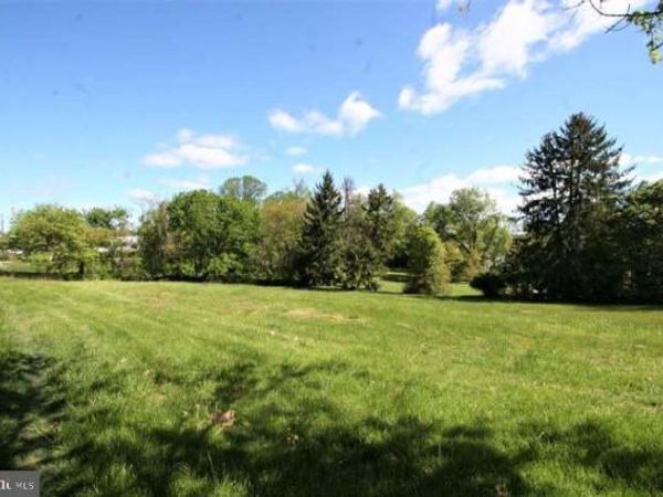 2 GWYNNBROOK AVENUE, OWINGS MILLS, MD 21117