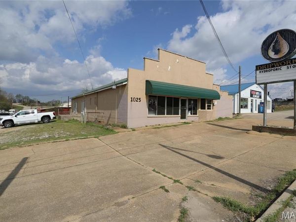 1025 S Westwood Boulevard , Poplar Bluff, MO 63901