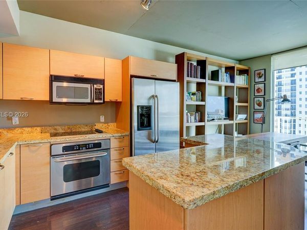 3180 SW 22nd Ter , Unit 1207, Miami, FL 33145