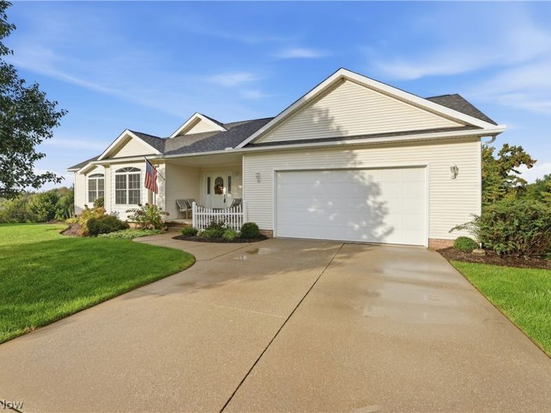 4433 Trail Head Circle NW, Massillon, OH 44647 Photo 1
