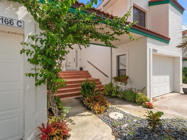 2166 Anchorage LN, Unit C, NAPLES, FL 34104
