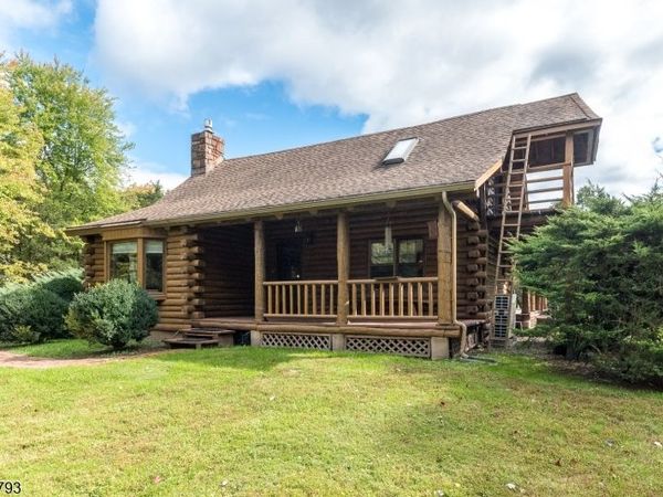 79 Tumble Idell Rd, Kingwood, NJ 08825