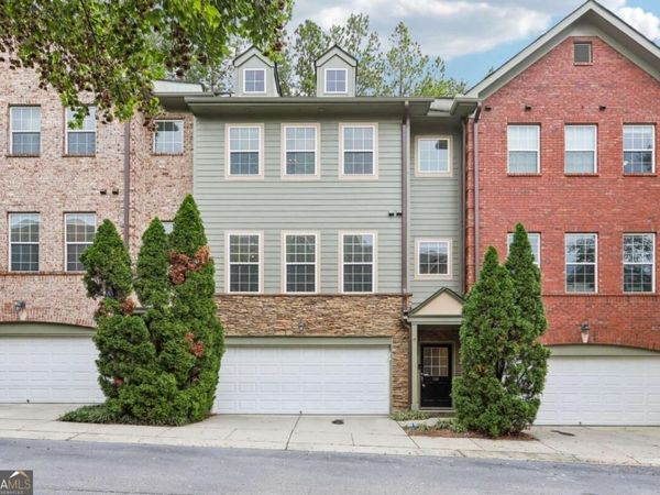 1439 Ashford Place NE, Brookhaven, GA 30319