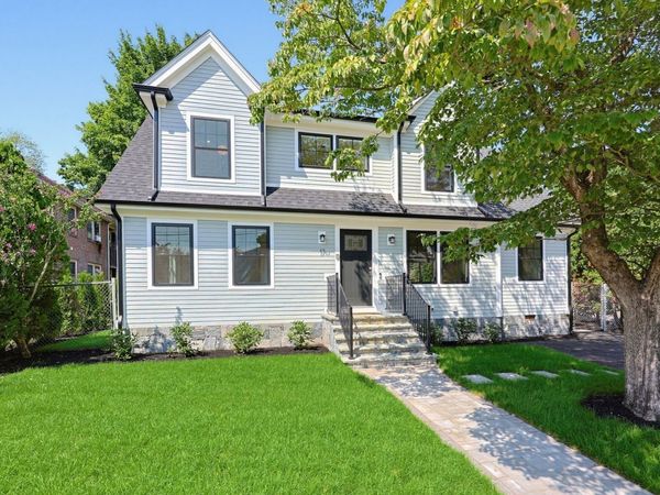 17 Kilburn Road, Newton, MA 02465