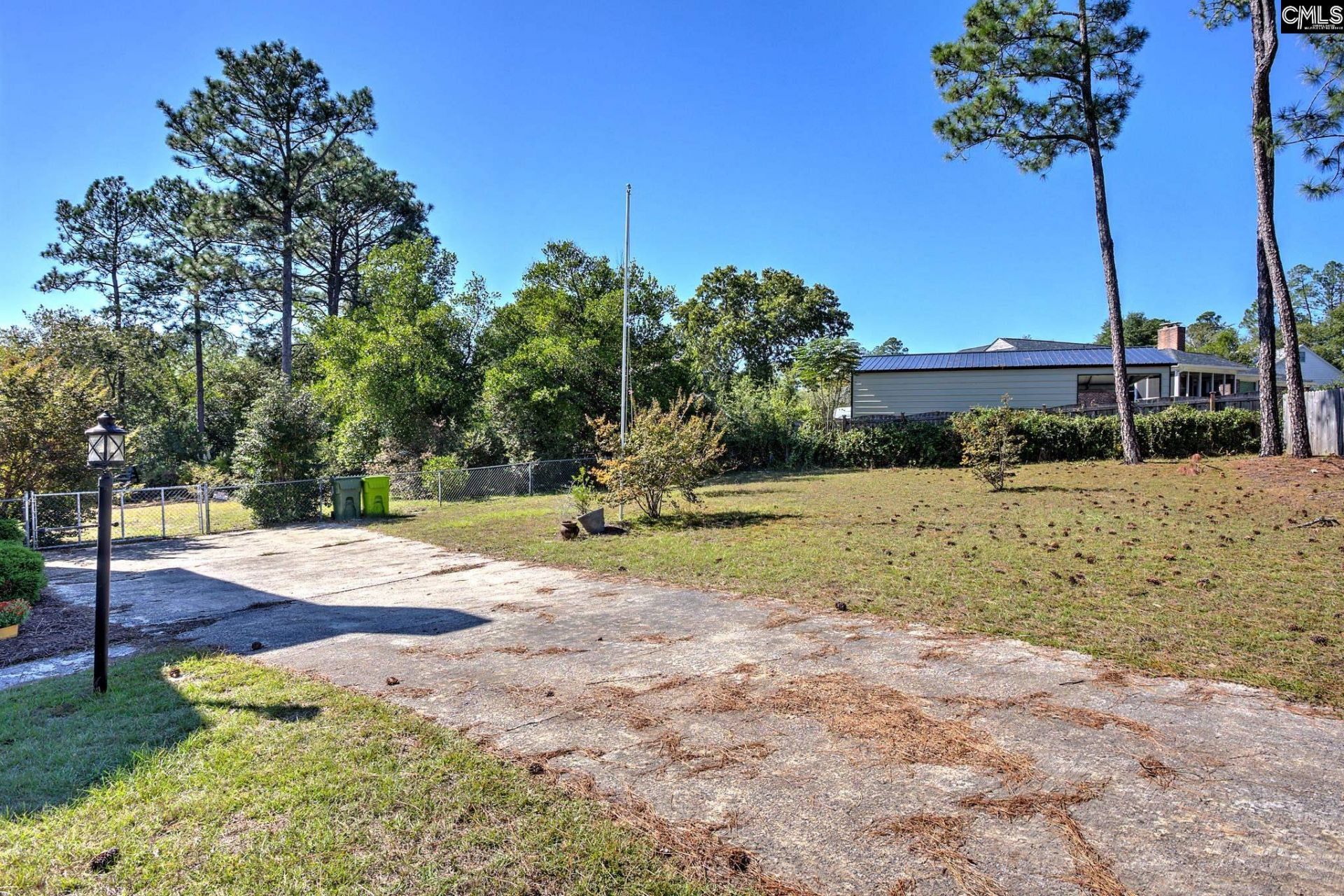 5 Briarcliffe West Court  Photo 88