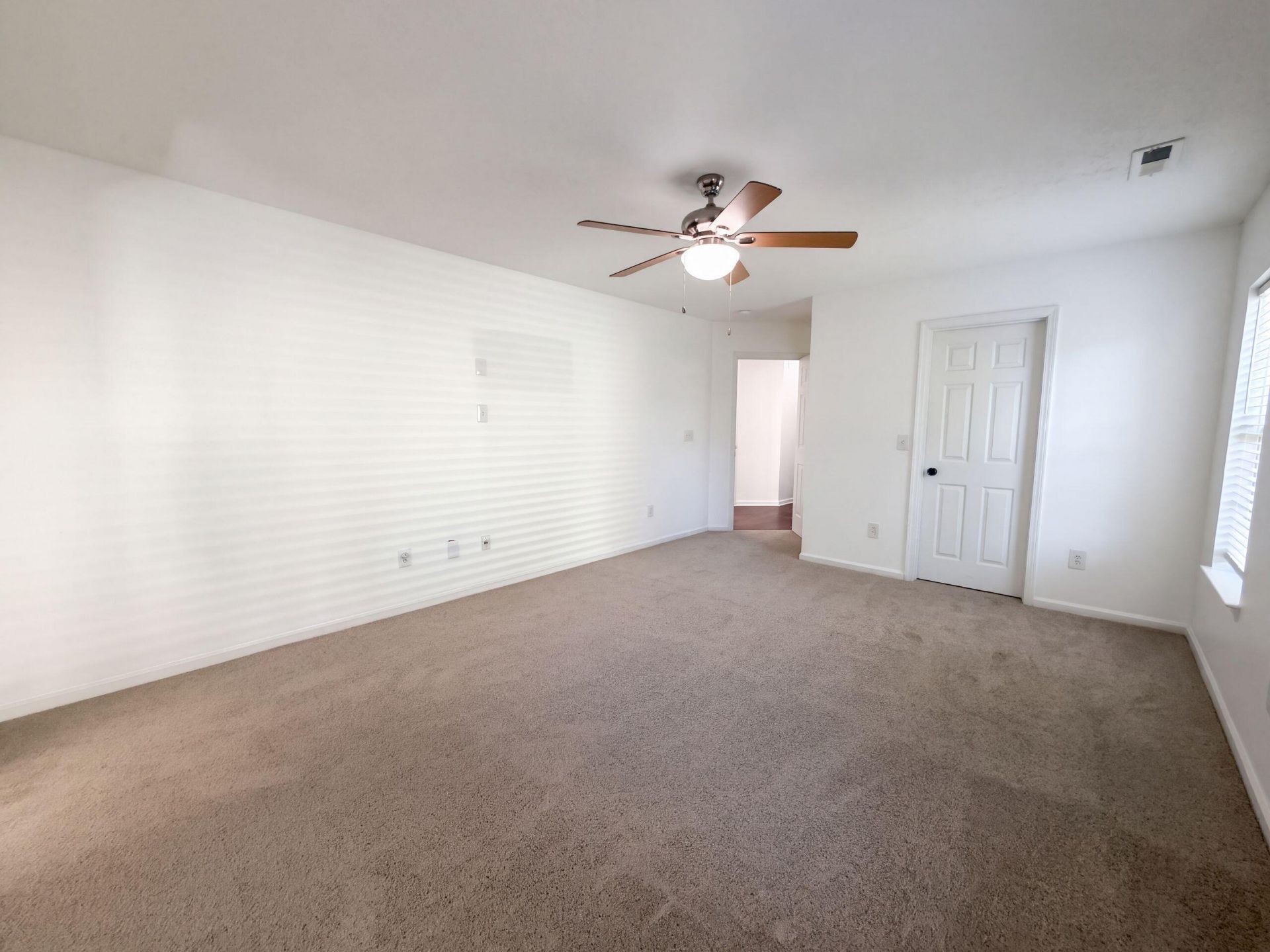 5138 Thornton Drive Photo 10