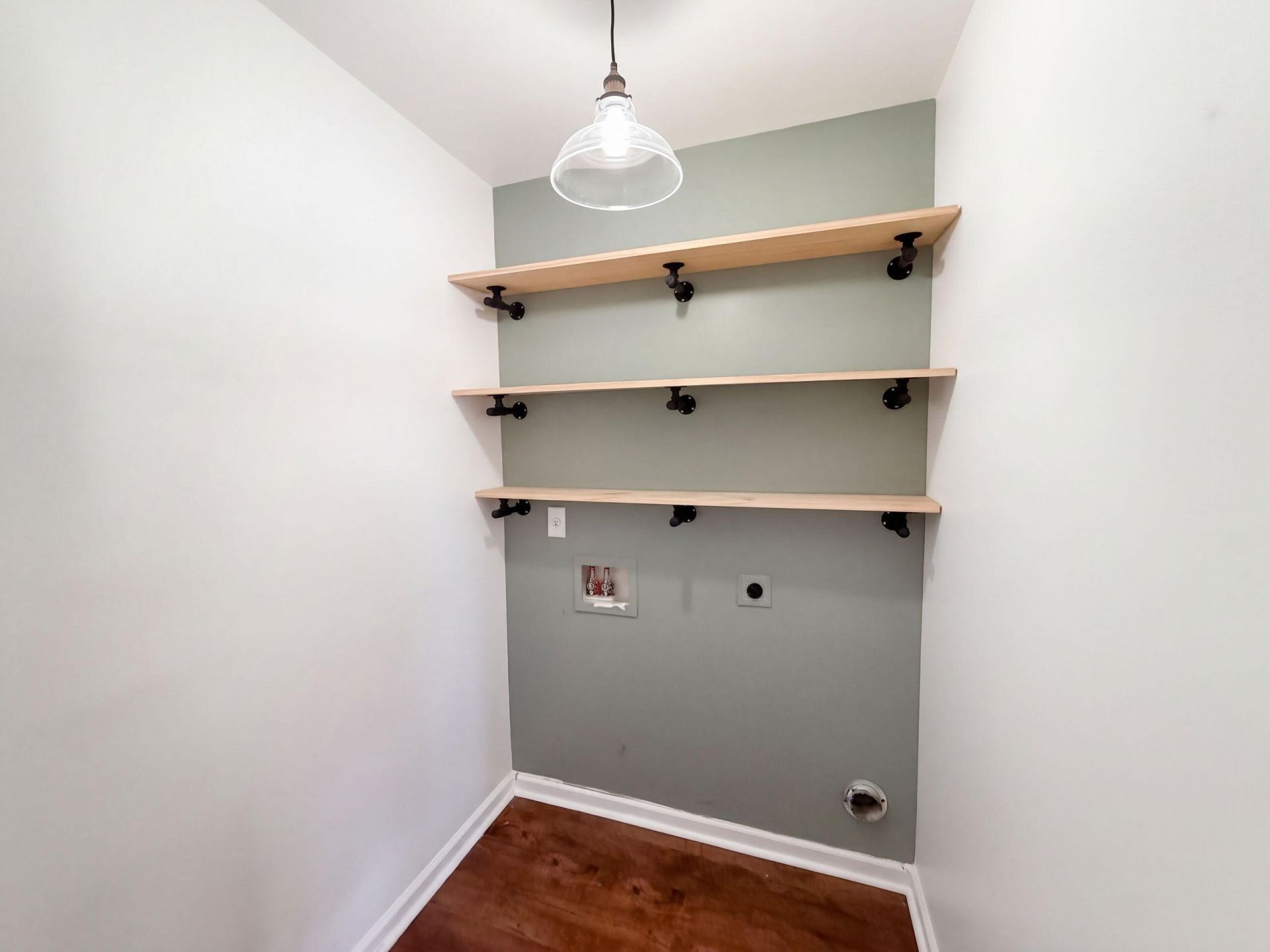 5138 Thornton Drive Photo 15