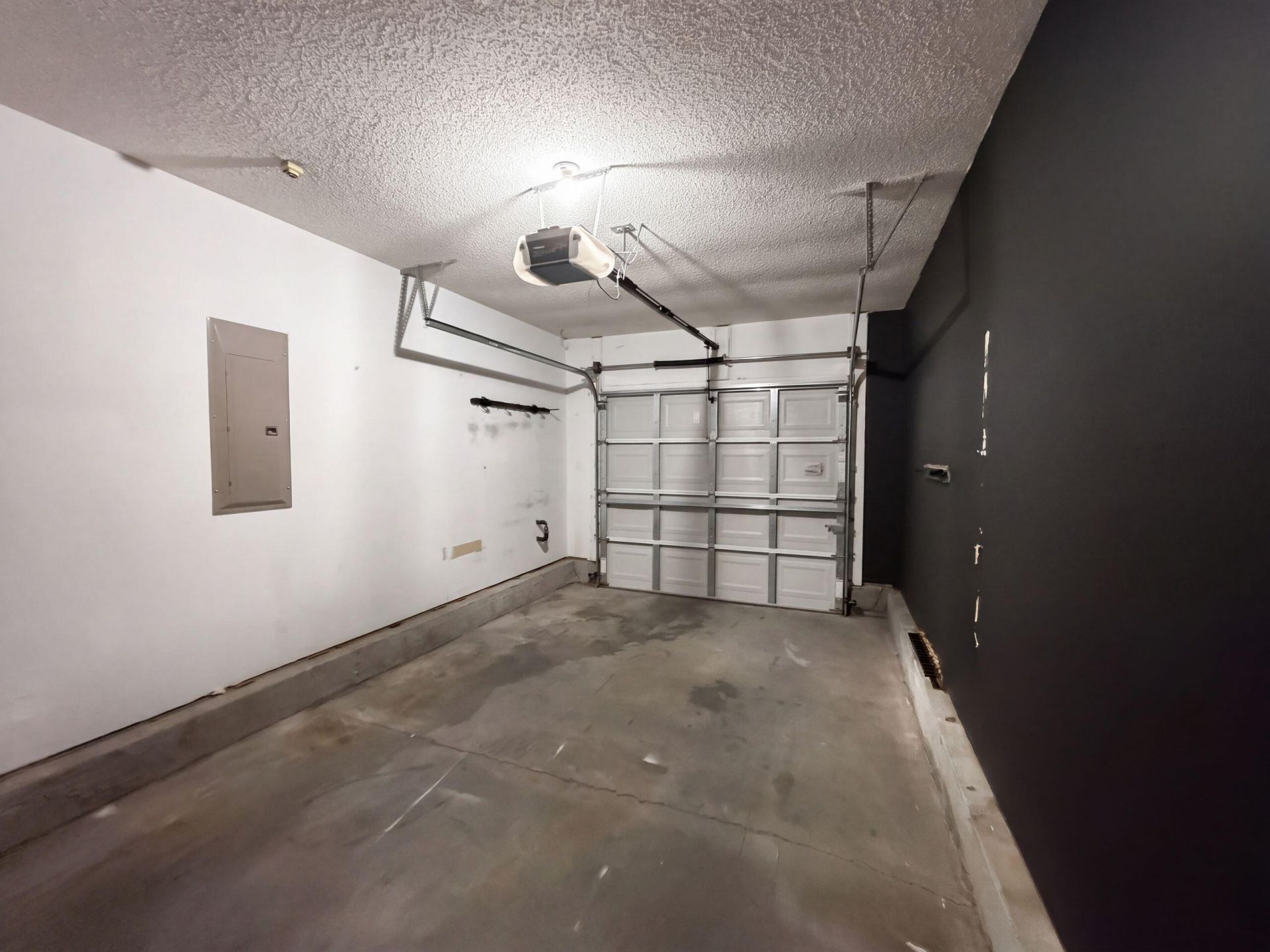 5138 Thornton Drive Photo 16