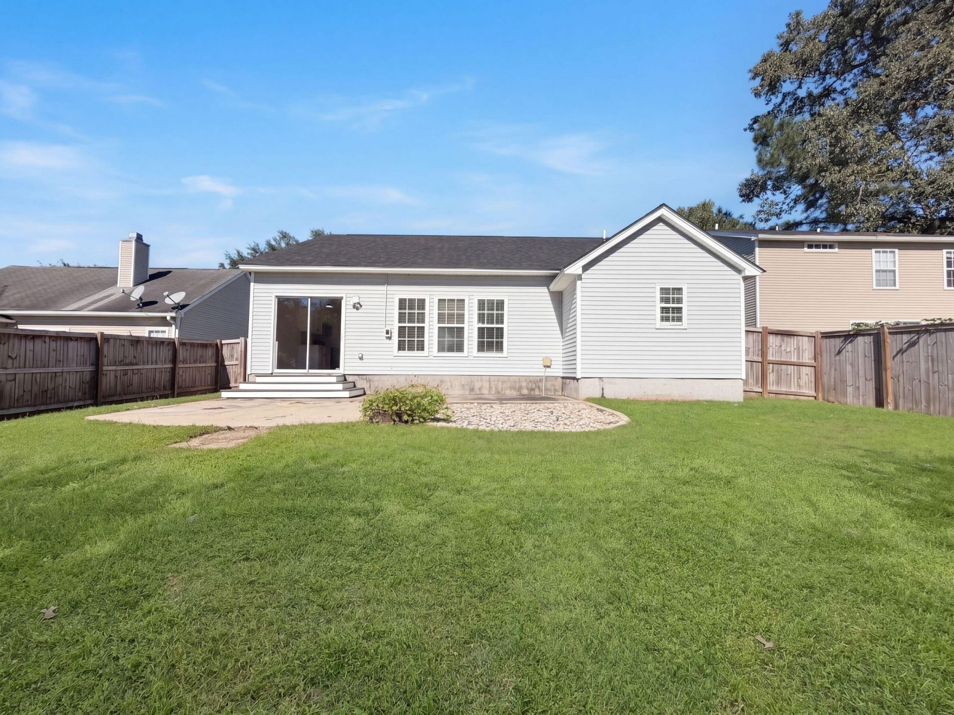 5138 Thornton Drive Photo 5