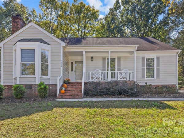 2916 Winghaven Lane, Charlotte, NC 28210