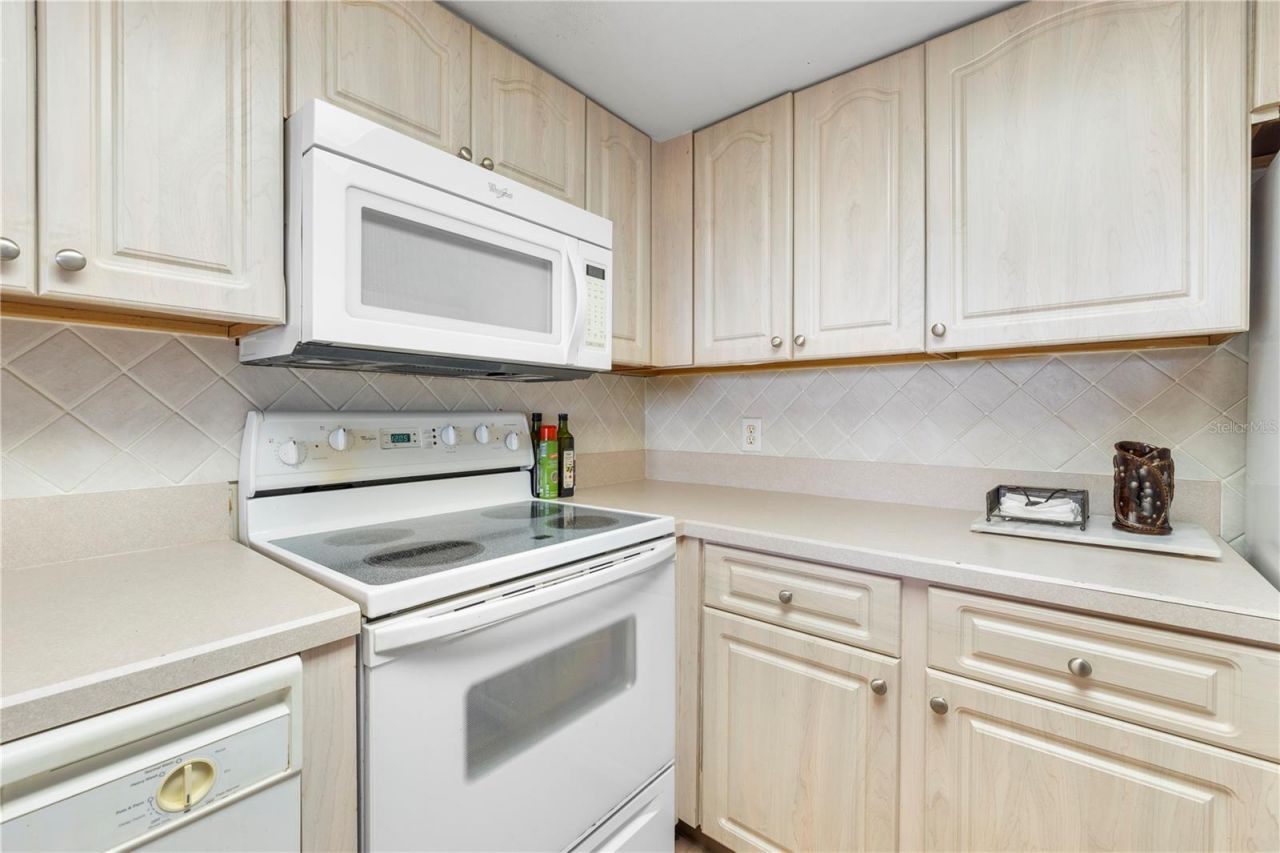 6035 Sea Ranch Drive, Unit 507, Hudson, FL 34667 Photo