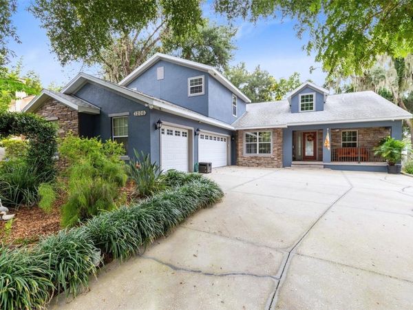 1206 LAKESHORE DRIVE , MOUNT DORA, FL 32757