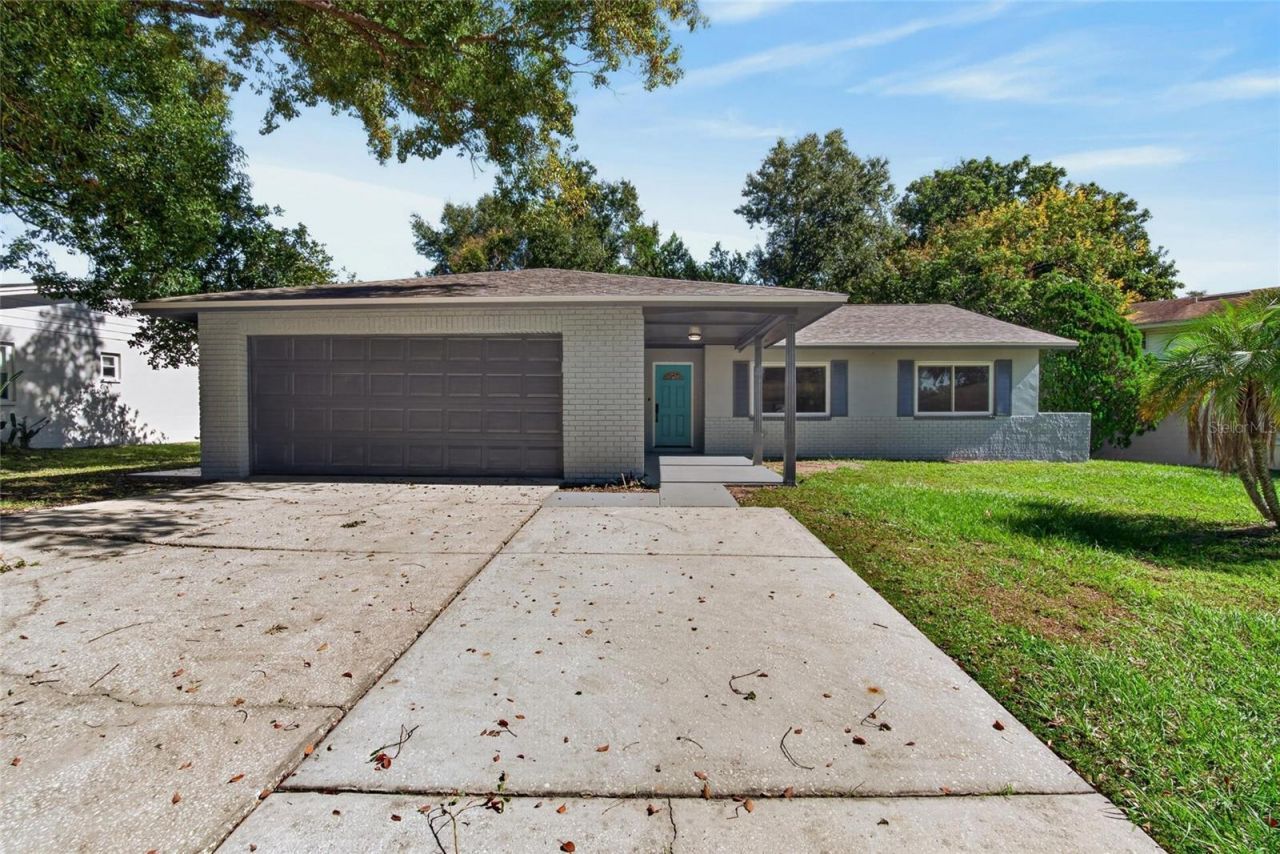 605 Hillpoint Way , Brandon, FL 33510 Photo