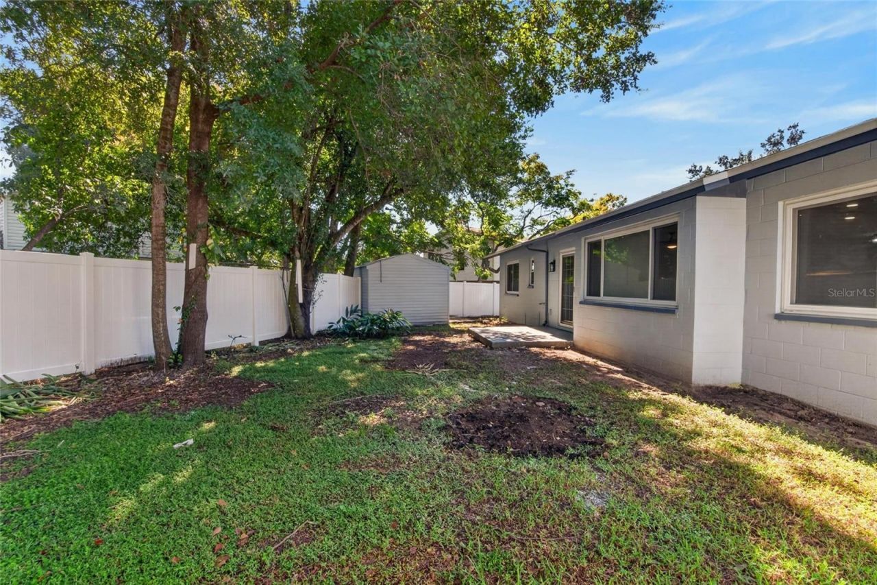 605 Hillpoint Way , Brandon, FL 33510 Photo
