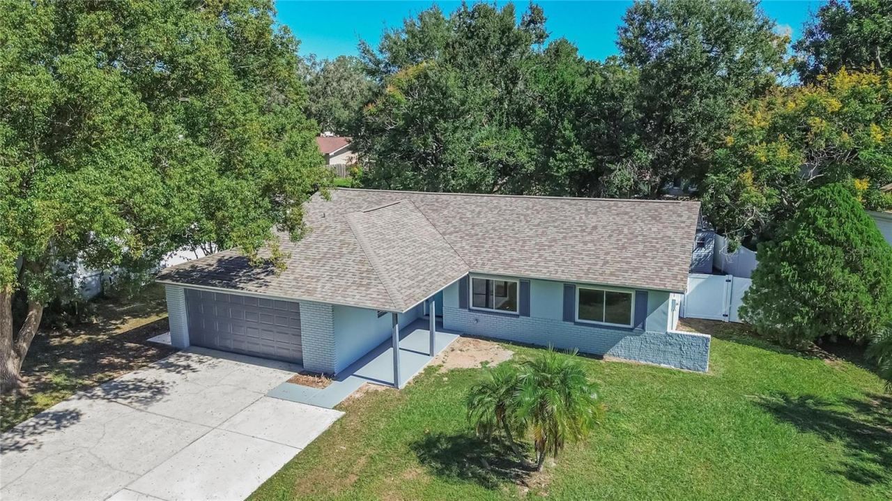 605 Hillpoint Way , Brandon, FL 33510 Photo