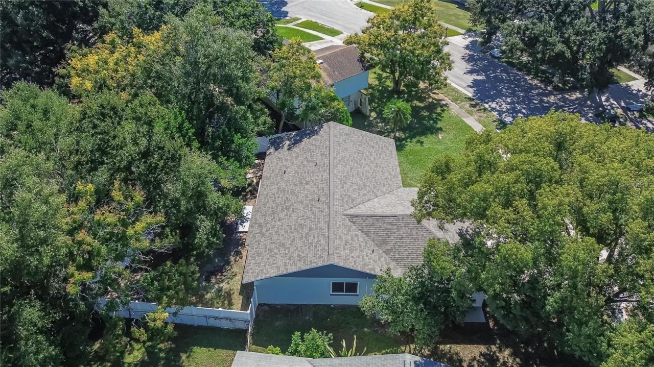 605 Hillpoint Way , Brandon, FL 33510 Photo