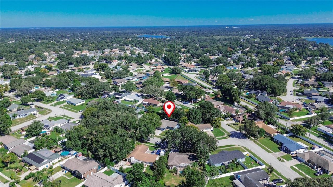 605 Hillpoint Way , Brandon, FL 33510 Photo