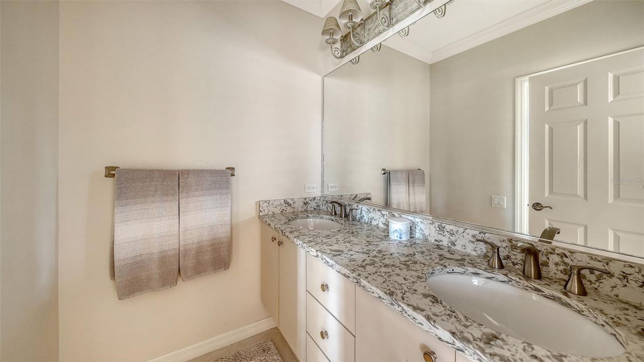 642 Trenton Way, Osprey, FL 34229 Photo
