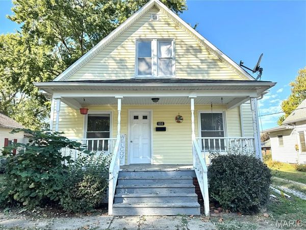 656 Anna Street, Hillsboro, IL 62049