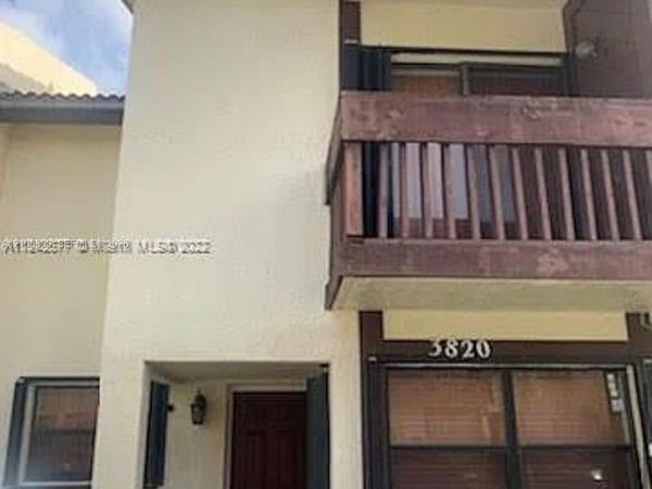 3820 SW 52nd Ave , Hollywood, FL 33023