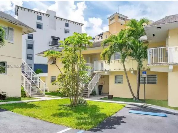 7308 SW 82nd St , Unit A112, Miami, FL 33143