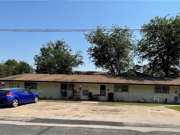 608 Harbour Avenue , Killeen, TX 76541
