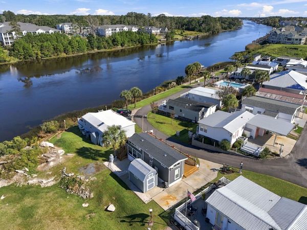 408 Low Tide Dr., North Myrtle Beach, SC 29582