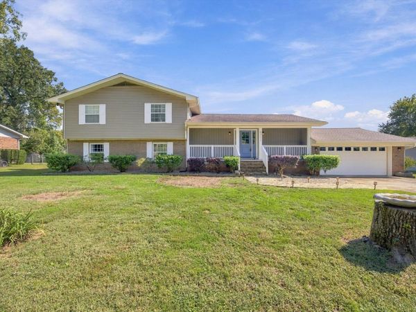 8252 Oxford Drive, Hixson, TN 37343