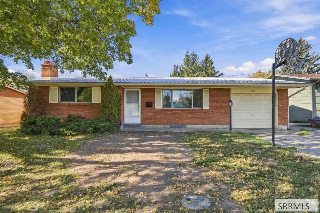1770 S Falcon Drive, Ammon, ID 83406 Main Photo
