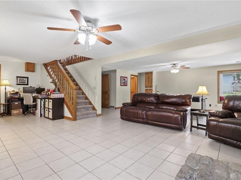 2579 Karok Drive, London, OH 43140 Photo 13