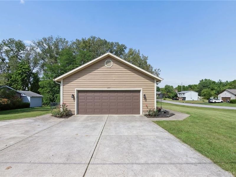 2579 Karok Drive, London, OH 43140 Photo 39
