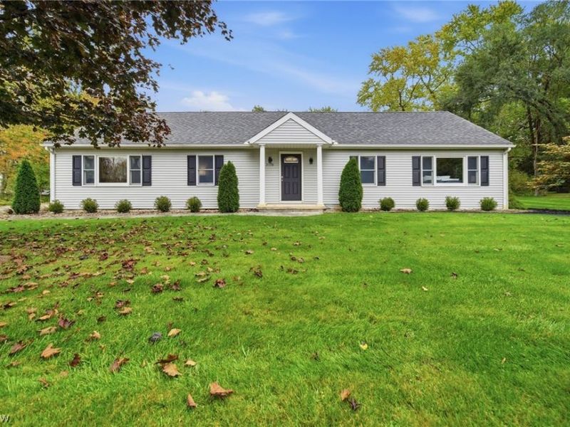 7179 Darrow Road, Hudson, OH 44236 Photo 1