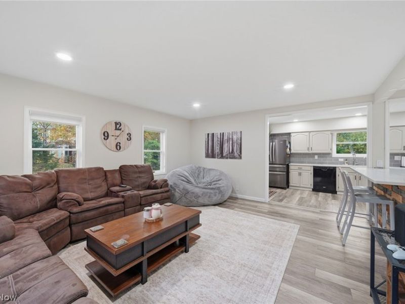 7179 Darrow Road, Hudson, OH 44236 Photo 7