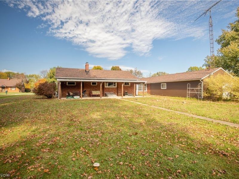 6392 15th Street NE, East Canton, OH 44730 Photo 9