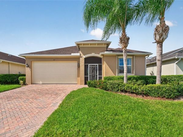 727 Honeybell Court SW, Vero Beach, FL 32968