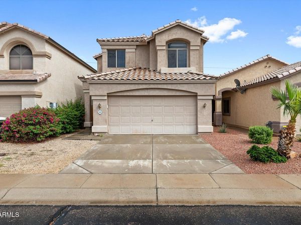 529 S Labelle, Mesa, AZ 85208