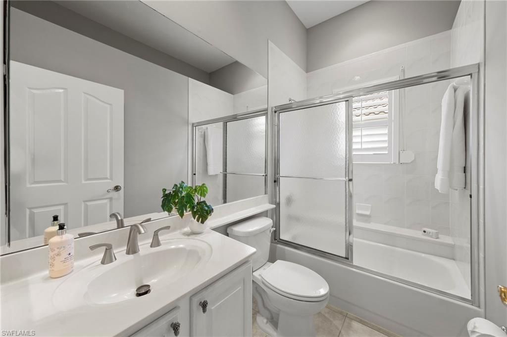 24797 Hollybrier Ln, Bonita Springs, FL 34134 Photo