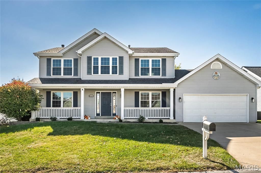117 Black Lantern Trail, Saint Peters, MO 63376 Main Photo