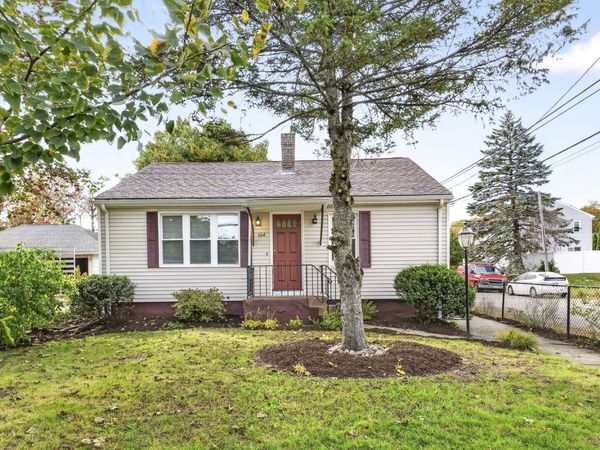 664 Rathbun St, Blackstone, MA 01503