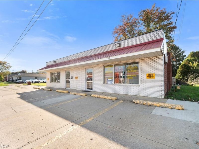 203-205 Carrollton Street, Malvern, OH 44644 Photo 2