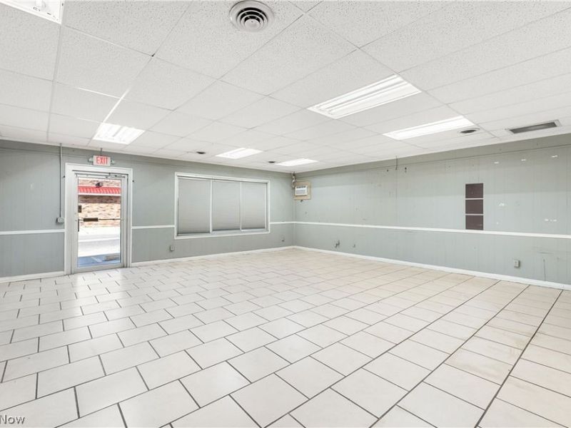 203-205 Carrollton Street, Malvern, OH 44644 Photo 6