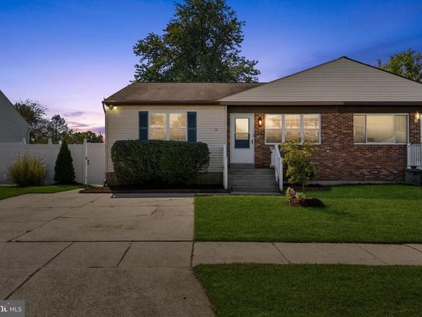 875 TURF VALLEY DRIVE, PASADENA, MD 21122