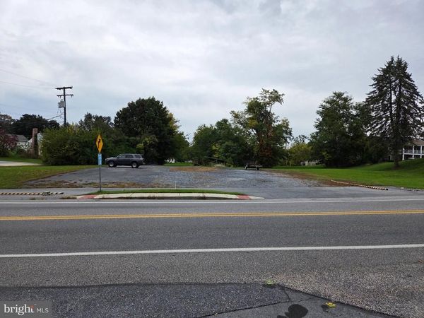 440 WALTON AVENUE , HUMMELSTOWN, PA 17036