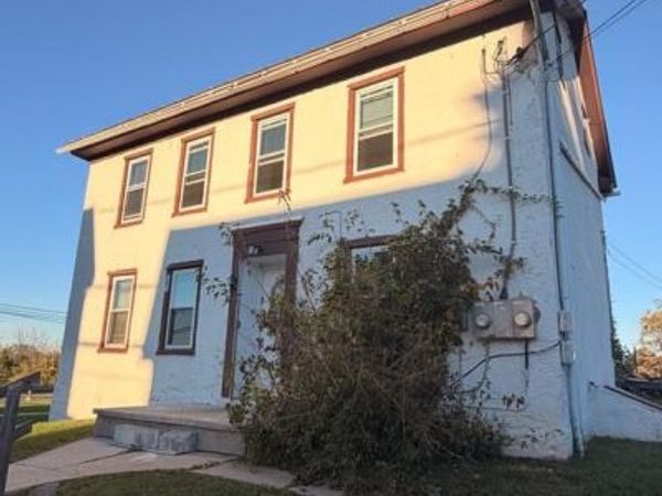 45 WALNUTTOWN ROAD, FLEETWOOD, PA 19522