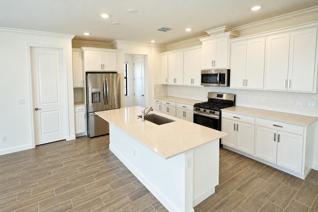 6874 NW Kestrel Lane, Port Saint Lucie, FL 34987 Photo