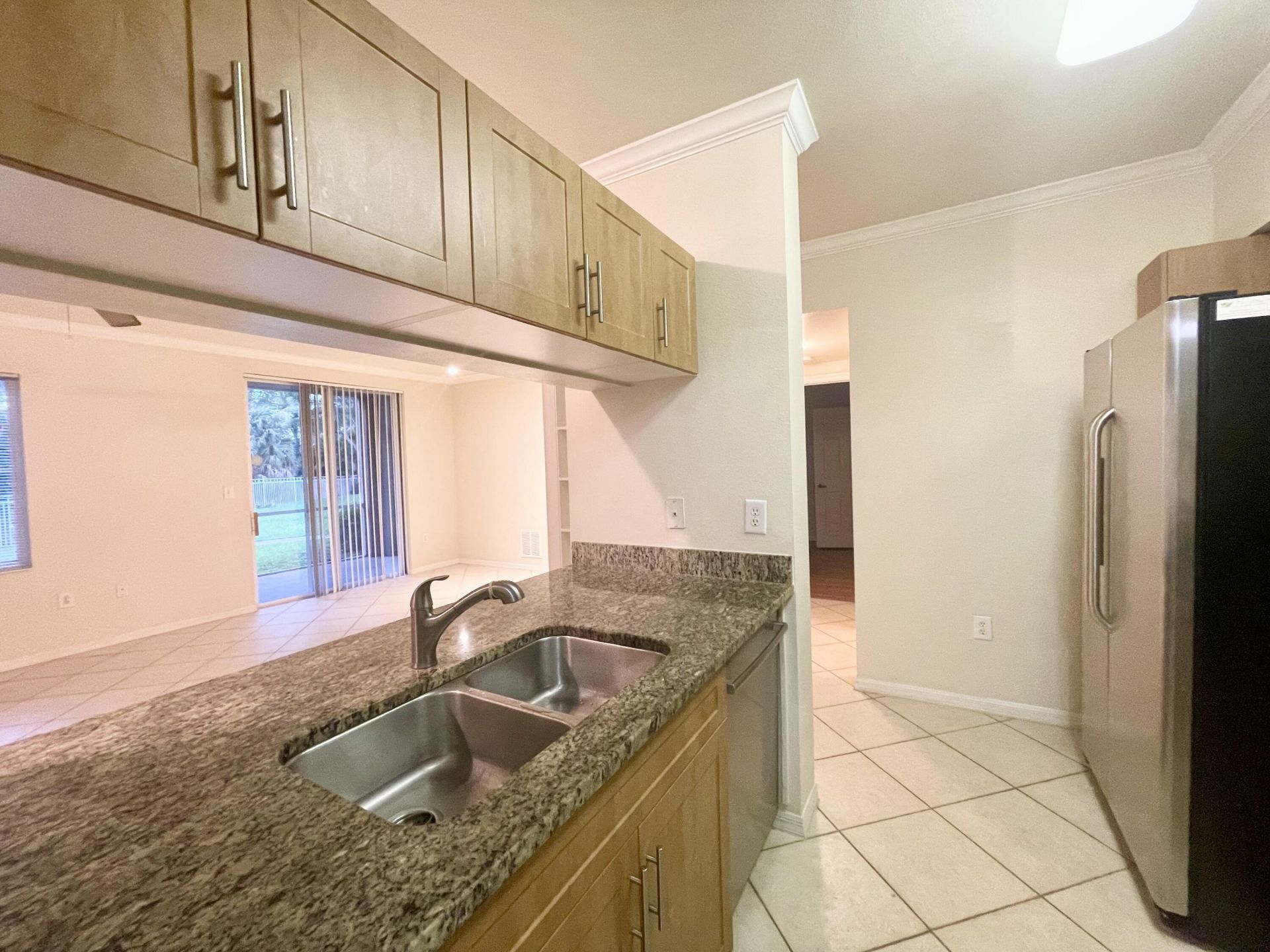 6533 Emerald Dunes Drive, Unit 107, West Palm Beach, FL 33411 Photo