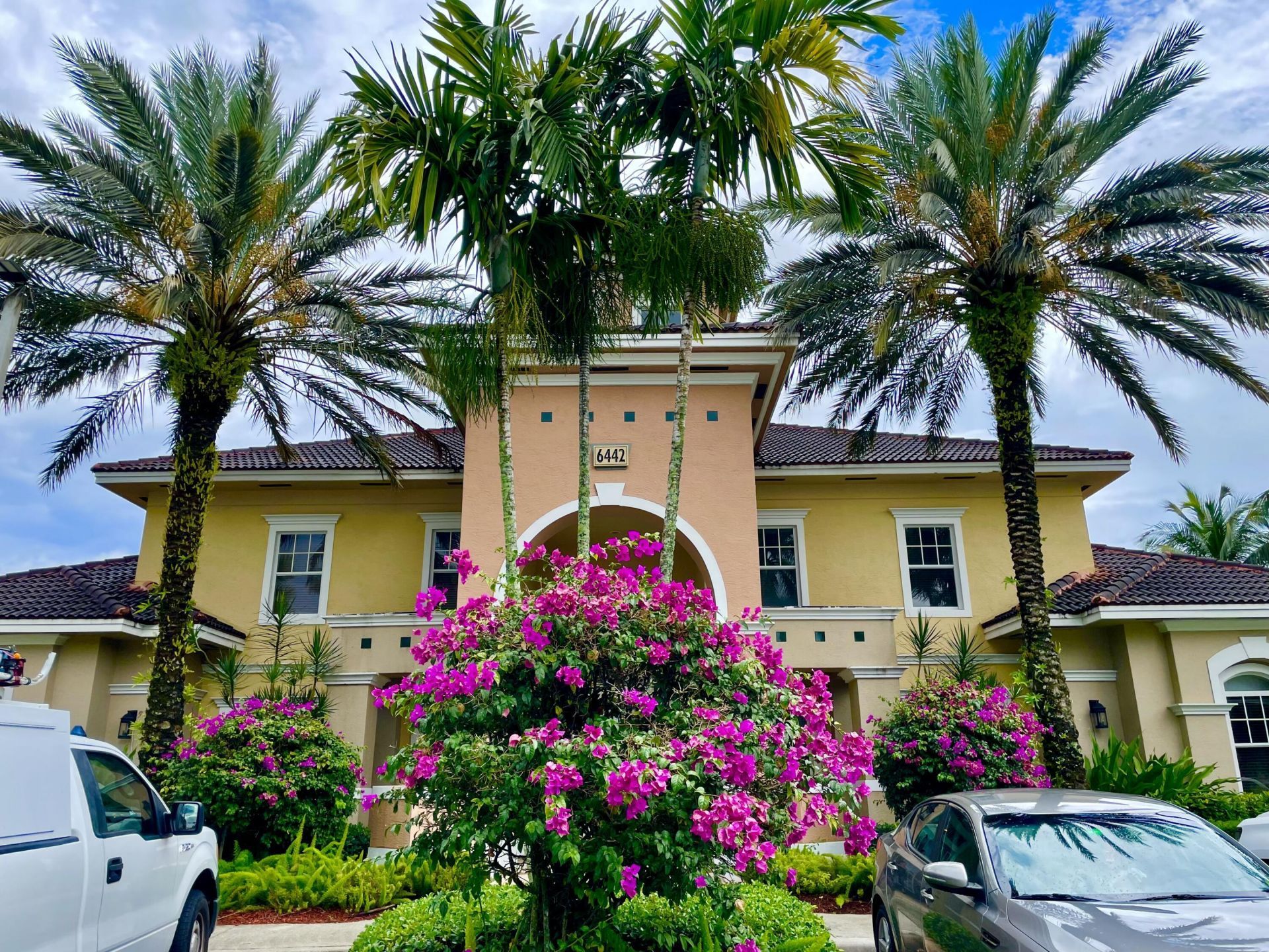 6533 Emerald Dunes Drive, Unit 107, West Palm Beach, FL 33411 Photo
