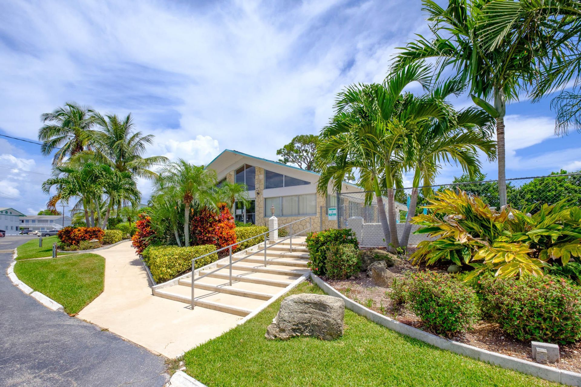 1980 Sunset Avenue, Unit 9, Lake Worth Beach, FL 33461 Photo