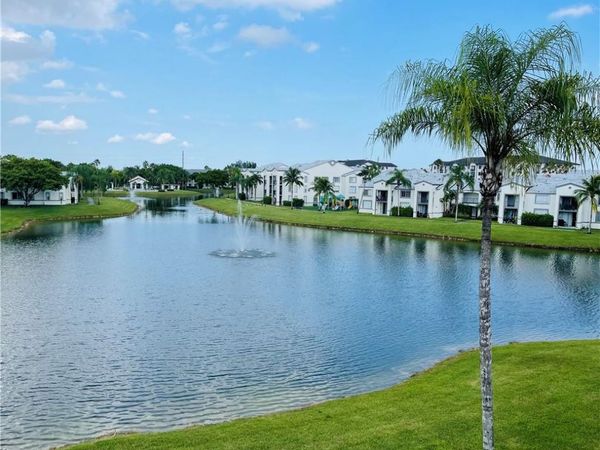 4420 NW 107TH Avenue, Unit 302, Doral, FL 33178
